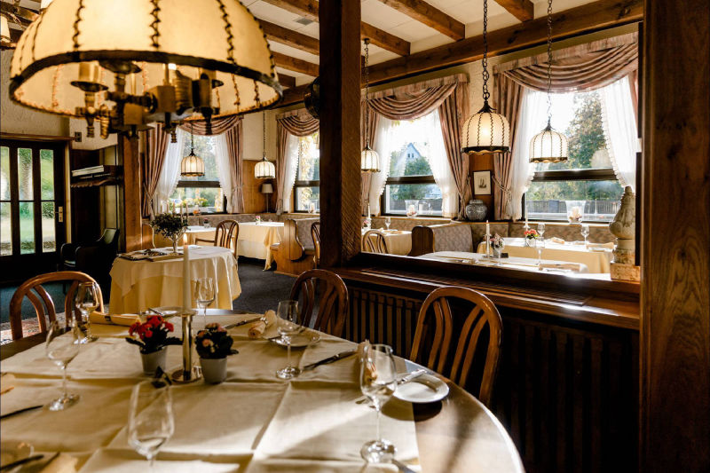 hotel restauranz
